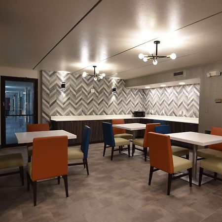 Baymont By Wyndham Pine Grove I-81 Hotel Buitenkant foto