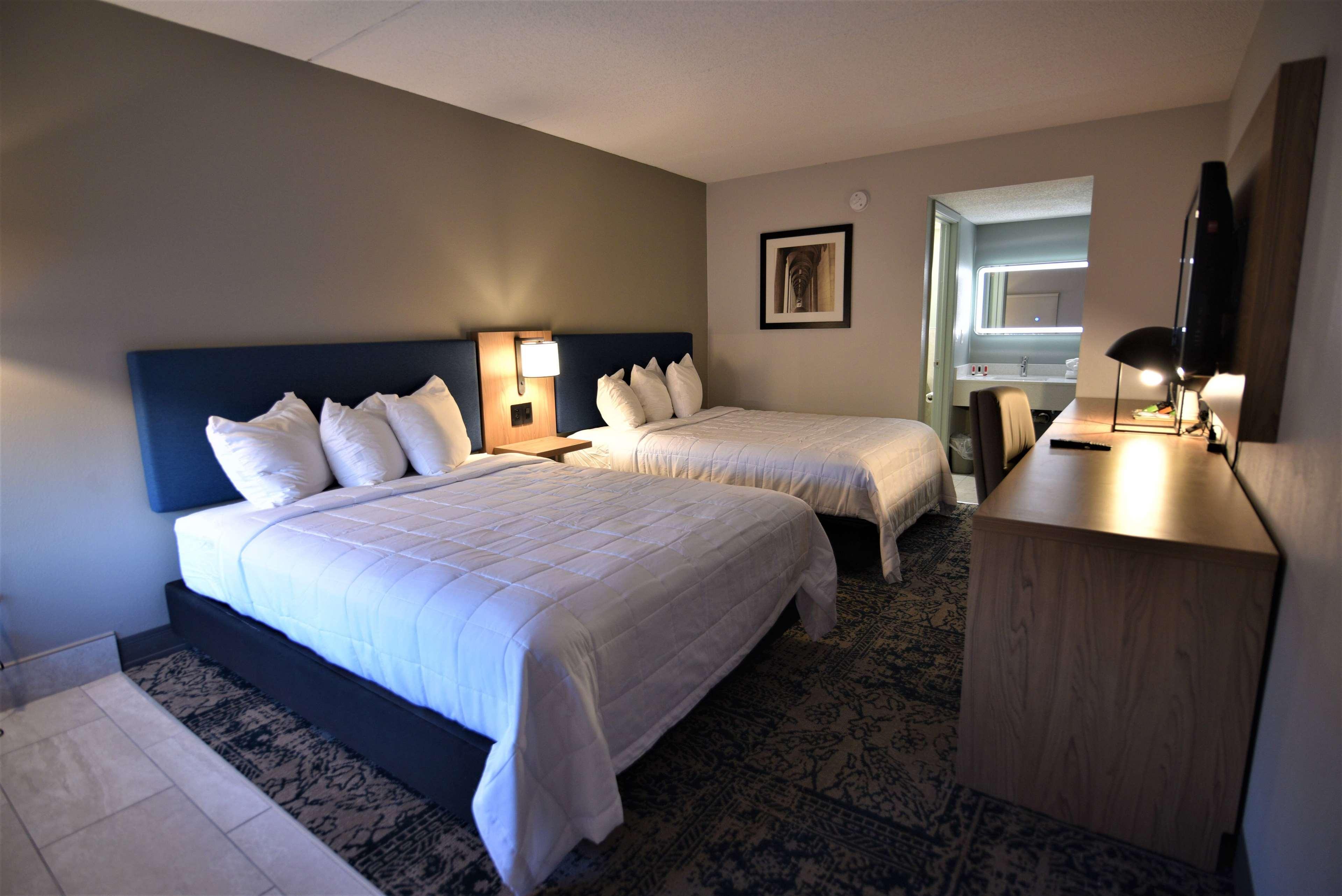 Baymont By Wyndham Pine Grove I-81 Hotel Buitenkant foto