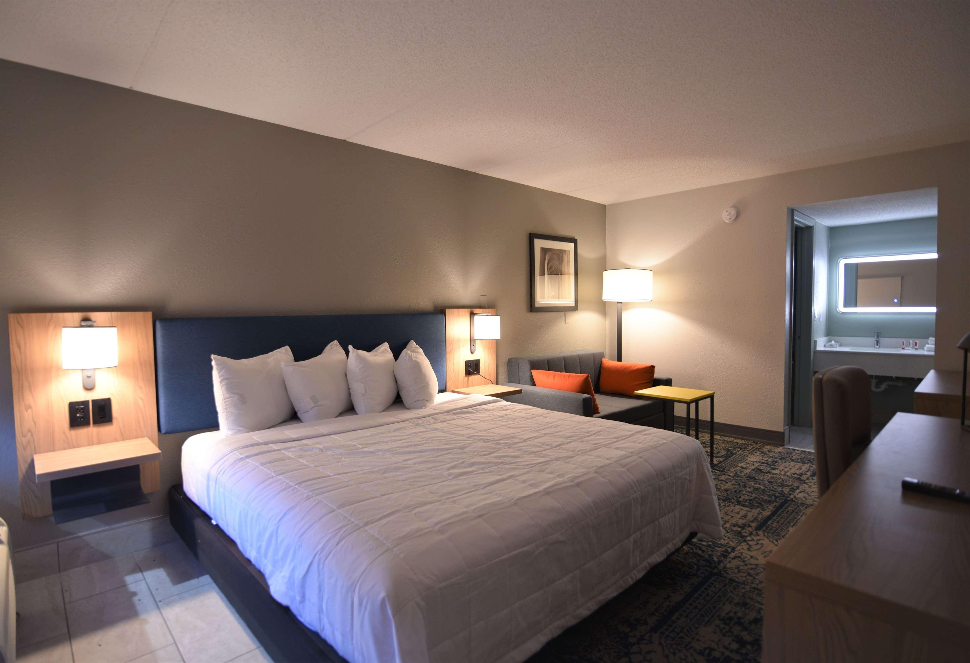 Baymont By Wyndham Pine Grove I-81 Hotel Buitenkant foto