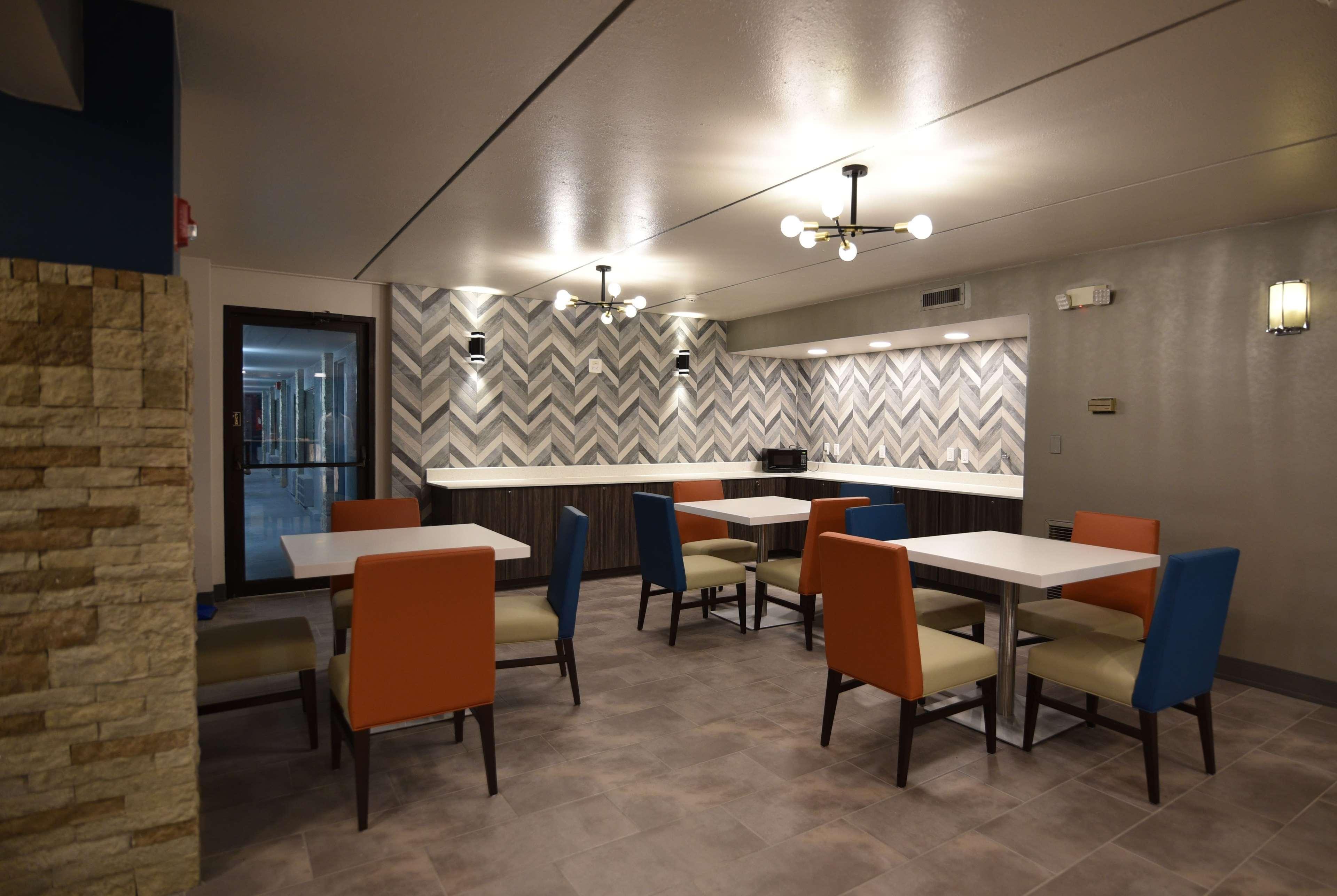 Baymont By Wyndham Pine Grove I-81 Hotel Buitenkant foto