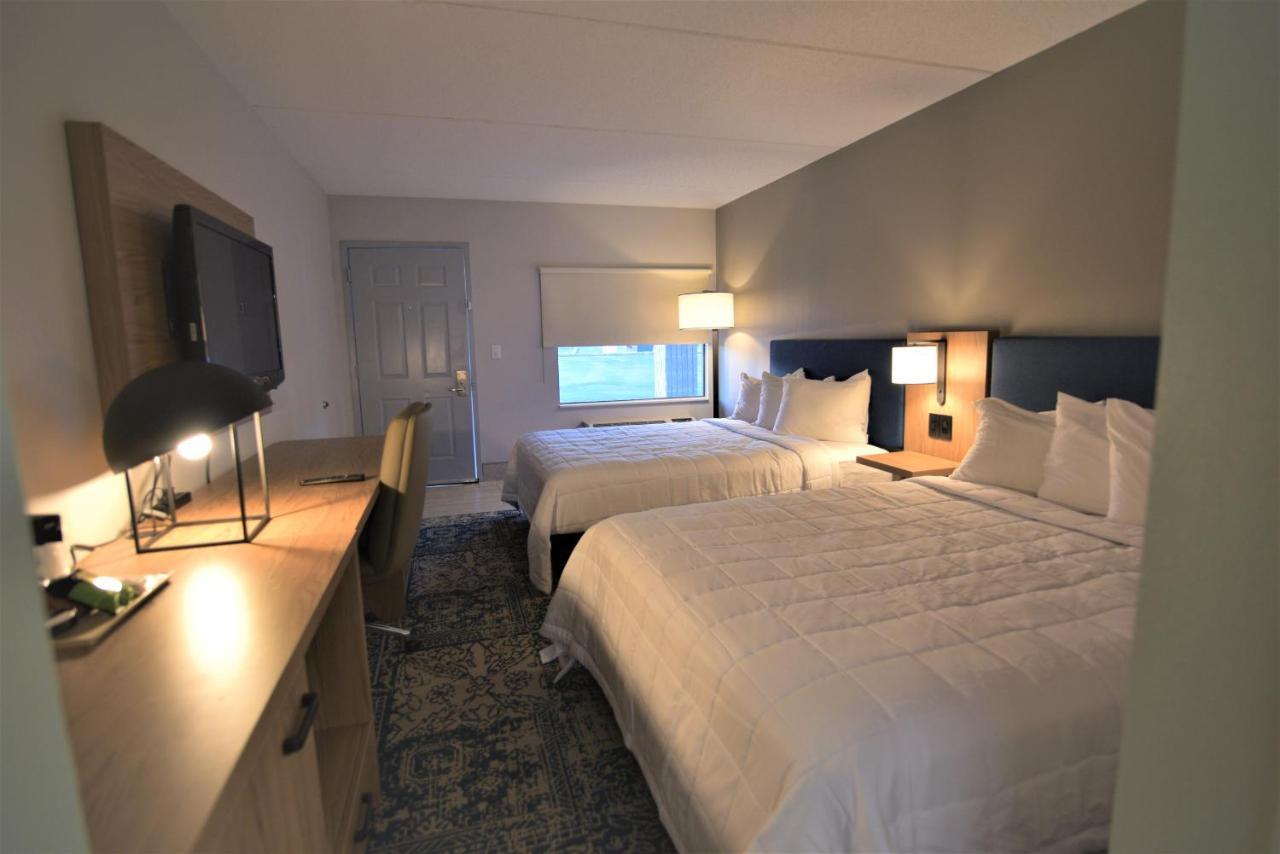 Baymont By Wyndham Pine Grove I-81 Hotel Buitenkant foto